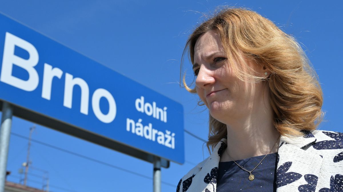 Brněnská primátorka Vaňková se drží, reptají jen lidovci